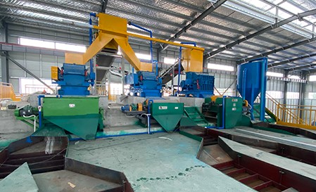 Wet drum magnetic separator